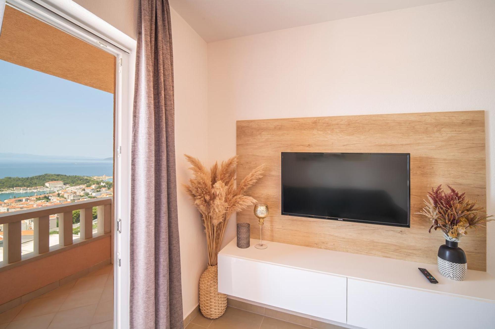 Apartments Emilija Makarska Bagian luar foto