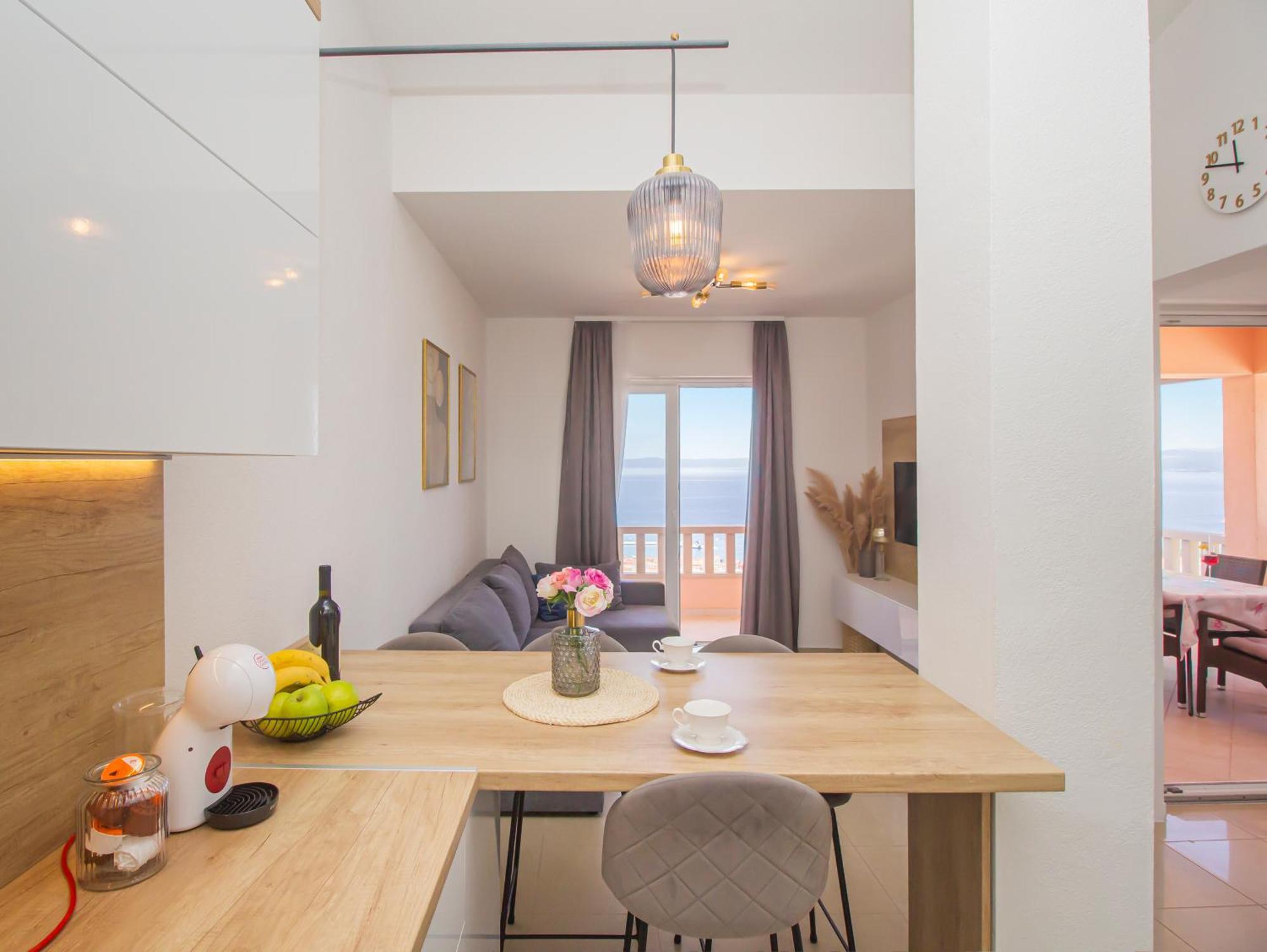 Apartments Emilija Makarska Bagian luar foto